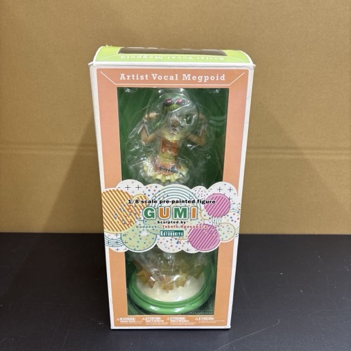 コトブキヤ 1/8 pre-painted figure GUMI ボーカロイド